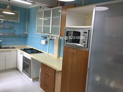 Blk 215 Lorong 8 Toa Payoh (Toa Payoh), HDB 5 Rooms #148971882